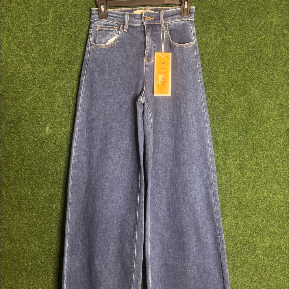 Trendy Wide Leg Blue Jeans